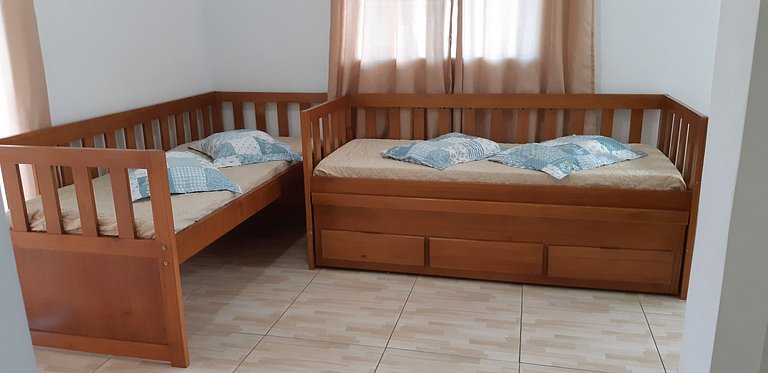 0056.01 - Maranduba - Apartamento - 1 Dorm - 4 Pess - 100M D