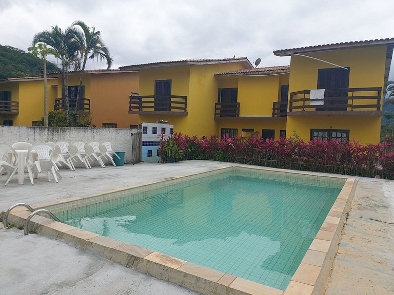 0184.04 - Maranduba - Apartamento - 2 Dorm. - 8 Pess. - 300M